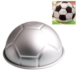 Bakeware Aletleri 1 PCS 3D Yarım Yuvarlak Top Şekilli Futbol Kek Kalıp 8 inç kalınlaşan alüminyum alaşım kalıp Doğum Günü Pişirme Tavası