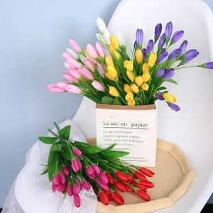 装飾的な花21ヘッドチューリップ人工花シルクラベンダーチューリップブーケ結婚式の装飾のための偽物ホームガーレン装飾