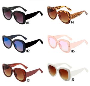 Summer Woman Fashion Cycling Solglasögon utomhus solglasögon designer plast kör strand solglasse strand stora fyrkantiga glasse damer vindtät skyddsglasögon med låda fodral