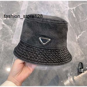 Kadınlar ve Erkekler İçin İyi Tasarımcı İnek Kovası Şapka Kapağı 2023 Yeni Denim Beanie Casquettes Bayanlar Balıkçı Şapkaları Patchwork Yüksek Kaliteli Bahar Yaz Geniş Güneş Şapkaları