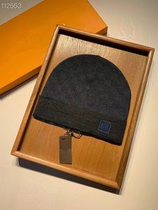 Ssyy New Fashion Designer Hats Cappello da uomo e da uomo Bernio inverno inverno marca di sci a maglia cobino di alta qualità Cappello da cranio di alta qualità Cap di lusso Ksahui Ksahui