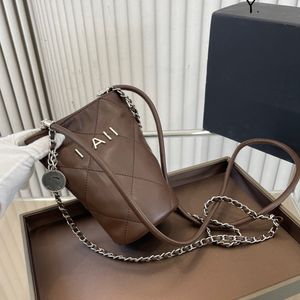 New Arrivals Women Chain Bag Small Waste Bag New Cup Barrel Luxury Bag New Letter Diamond Checker Bag Designer Bag Fashion Handbag 18cm