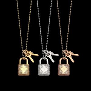 Europe America Fashion Style Lady Women Titanium steel Necklace With Engraved V Initials Full Diamond Lock Double Keys Charm279f
