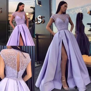 Dubai Arabic Lavender Satin Prom -klänningar med slitsar Pearl Elegant Long Evening Boho Women 2023 Special Tillfälle klänningar