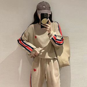 2023 Hoodies Tracksuit Kobiety Zestaw Dwuczęściowy zestaw damski Zestaw Winter Damskie spodnie Sets Sets Hoodie Kombinezon kobiet