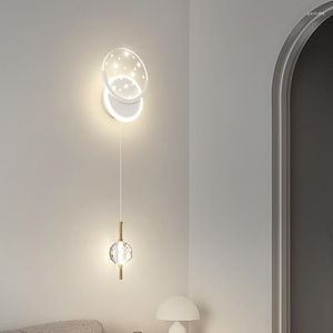 Lampada da parete Moderna Semplice Luce a LED Nordic Creativo Soggiorno Camera da letto Balcone Scala Corridoio Apparecchi di illuminazione per interni domestici