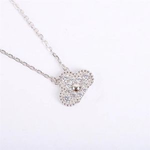 S925 Silber Luxuriöse Qualität 1 5 cm Charm-Blumen-Clip-Ohrring mit allen Diamanten in Platinfarbe für Frauen, Hochzeitsschmuck, Geschenk ha267q