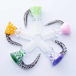 CSYC G073 Sigara Boruları Cam Bong Kaseler Wig Wag 14mm 18mm 18mm Erkek Beyaz Noktalar Slayt Kase Öküz Korna Tutucu Tütün Dab Rig Bong Bubbler Boru Dabber Aracı