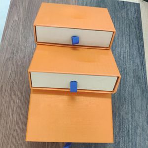 Orange Einzelhandels-Geschenkverpackung, Schubladenboxen, Kordelzug-Stoffbeutel, Kartenzertifikat-Broschüre, Einkaufstasche für Schmuck, Halsketten, Armbänder 2175