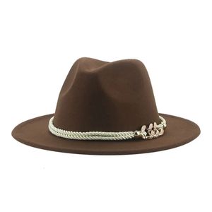 Wiader z czapek szerokich brzegów dla kobiet Fedoras Wedding Dekorat Festiwal Kościoła luksus dżentelmen hat Panama Band Band Cowboy Chapeau Femme 230928