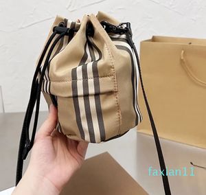 Saco de balde com cordão clássico xadrez designer bolsas crossbody ombro saco de lona genuíno couro xadrez bolsa totes alça superior sacos de mão alça longa