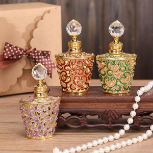 6 x 10 ml czerwona metalowa pusta butelka Fancy vintage Diamond Perfume Bottle Arab Arab Dubaj Encounters Flower Essence Butelka