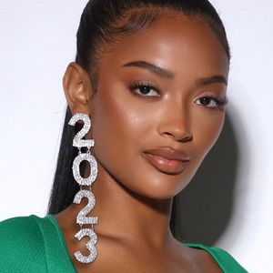 Festliche, vielseitige, übertriebene 2023-Zahl, große Ring-Ohrringe, sexy superglänzende lange Ohrringe, Damen-Accessoires