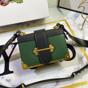 Fashion high quality designer leather ladies bag goods cross body handbag size 20-14-8cm259C