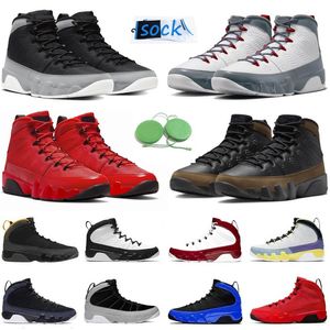 Jumpman 9 9s Uomo Scarpe da pallacanestro Sneaker Light Olive Fire Red Particle Grey Cile Gym Rosso Nero Bianco UNC Racer University Gold Blue Mens Trainers Sneakers sportive