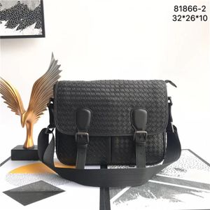 Global 81866-2 classic luxury matching leather men Shoulder Bags quality handbag size 32cm 26cm 10cm238m