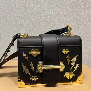 Cahier zincir deri çanta moda bayanlar omuz crossbody flep kapanma prad tokası klasik marka metal donanım tote el çantası353g