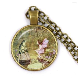 Pendant Necklaces Chain Handcraft Vintage Frog Fairy Necklace Glass Cabochon Women Fashion Charm Jewelry Colares E Correntes Feminino