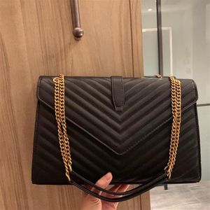 مصممي Luxurys Women Women Leather Handbag Fashion سلسلة رسول الكتف الشهيرة مصمم العلامة التجارية الكلاسيكية CROS235E