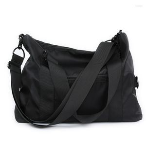 Duffel Bags Men's Nylon Handbags Travel Large Capacity Luggage Bag Short-distance Lightweight Casual Shoulder Messenger Tote