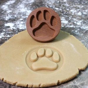Baking Moulds Wooden Cookie Stamp Press Pinecone Bird Molds Gingerbread 3D Cake Embossing Cutter Bakery Gadgets