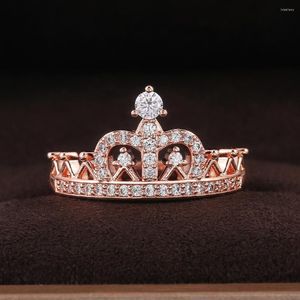 Fedi nuziali Corona per donna Cristallo lucido Zircone Romantico Lady Fidanzamento Anniversario Accessori per gioielli di moda