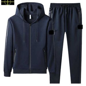 Mens Tracksuits Spring and Autumn Mens Tracksuits Stone Fashion Classic Island Jacket Solid Casual Sports Suit Is Land Mens Two Piece Hooded dragkedja Top2023