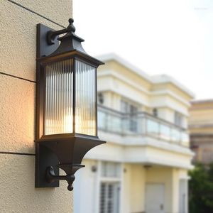 Lampada da parete per esterni Corridoio cinese Luce Porta impermeabile Cortile appeso Villa Led Balcone antico