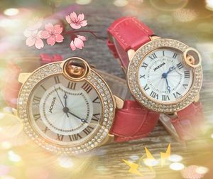 Пара римские циферблаты часы 38 -мм 33 -мм модные хрустальные бриллианты кольцо мужчины женщины искренний кожаный ремень Кварц Корт -Леди Розовое золото Роскошные популярные наручные часы рождественские подарок