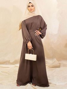 Etniska kläder Elegant Abaya Muslim Long Dresses Women Satin Belted Ramadan Hijab Robe African Dress Islam Dubai Turkish Abayas Kaftan 2023