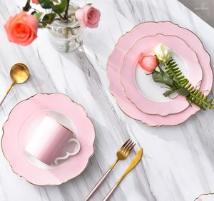 Plates Creative Ceramic Plate Pink Wave Point Simple Flat Western Steak Girl Heart Set Irregular Golden