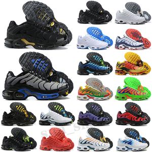 Plus TN Mens Scarpe da corsa Triple Bianco Nero Multi Hyper Hyper Blue Tensione Viola Scream Verde Uomini Donne Trainer Sport Sneakers Dimensioni 36-45