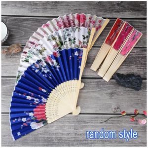 Storage Bags Vintage Style Silk Folding Fan Chinese Pattern Home Decoration Ornament Hand Bamboo Wedding