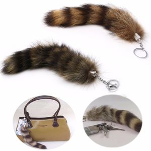 Nyckelringar Lanyards Key Ring Raccoon Coat Tails Chain Keychain Keyring Gift Hair Accessories 230103