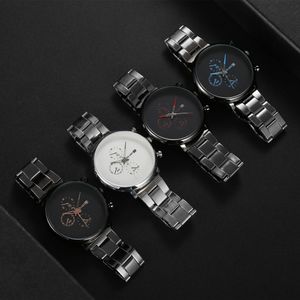 Steel Band Watch Business Calendar Men's Quartz Watch Watch модная тенденция