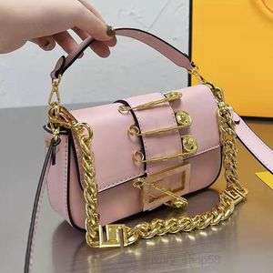 Crossbody Designer Feminino Broche Baguette Bolsa de Ombro Moda Claic Baguettes Bolsas Mulher Grande Corrente Alça Bolsa Axila Bolsas Luxos Designers Bolsas Pin Bolsas