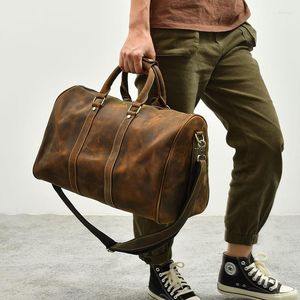 Duffel Bags Bolsa de Viagem de Viagem Men de Capacidade de alta capacidade Bolsas de couro marrom marrom de mão Pacote de um ombro ao ar livre