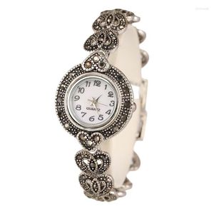 Wristwatches Vintage Luxury Bracelet Watch Women Rhinestone Ladies Elegant Watches Clock Quartz Wrist Relogio Feminino