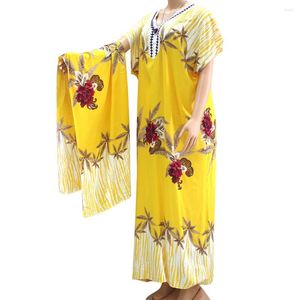 エスニック服カジュアル刺繍秋エレガントなアフリカのマキシドレスvネックフローラルプリントルーズボーホンロングドレスの女性
