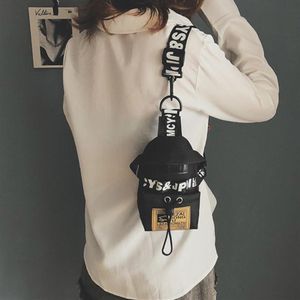 Zdarlbo Womens Fanny Pack Letter Chest Bag Hip Hop Bananaベルトミニショルダークロスボディバッグ女性ナイロンウエストパック203E