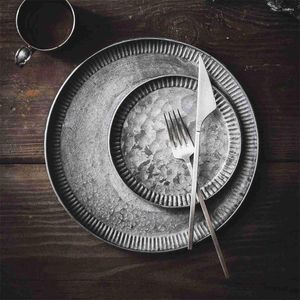 Piatti di ferro retro europeo rotondo rotondo vintage antico trasporto con vassoio dessert torta pane casa ristorante decorazioni da tavolo da festa