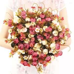 Fiori decorativi Nappa artificiale Tè Bocciolo di rosa Decorazione domestica Finto soggiorno Camera da letto Disposizione floreale di nozze