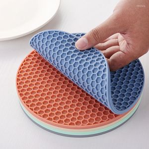 Table Mats 1pc 17.5cm Round Honeycomb Silicone Insulation Pad Placemat Anti-scalding Anti-slip Mat Pot