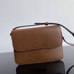 designväska vintage crossbody väska trend mode enkel atmosfärisk design damer stor kapacitet känslig handväska läder design underarmsäck