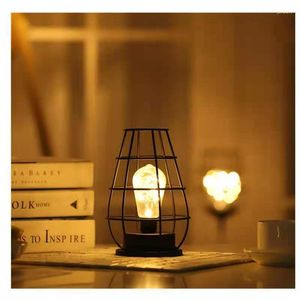 Bordslampor LED RETRO BULB JÄRN VINBOTTLE KOPPER TRÅD Nattljus Creative El Home Decoration Desk Lamp Batteri