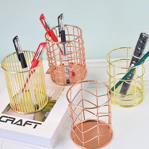 Förvaringslådor Makeup Borstar Holder Cylinder Lipstick Organizer Cosmetic Pen Box Metal Container Bath Accessories