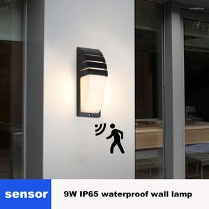 Lâmpadas de parede 9W Luz LED com sensor de movimento IP65 Stações de varanda à prova d'água da varanda do jardim do pátio Lâmpada interna do pátio 2023