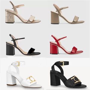 Fashion Women's Sandals Designer Top High Heel Shoes Metal Buckle Wedding Shoes Outdoor Non slip Waterproof Candy Color Flat Round Head Beach Rubber 36-41