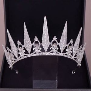 Accessorio per feste festive Tiara nuziale Diamante Barocco Compleanno Copricapo Corona Strass con gioielli Accessori per capelli Corone da sposa Copricapo