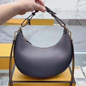 Designer Women Graphy Hobo Underarm Bag Italy Roma Brand Half Moon Cowhide Leather Crossbody Handbags Lady Metal Logo Shoulder Han213b